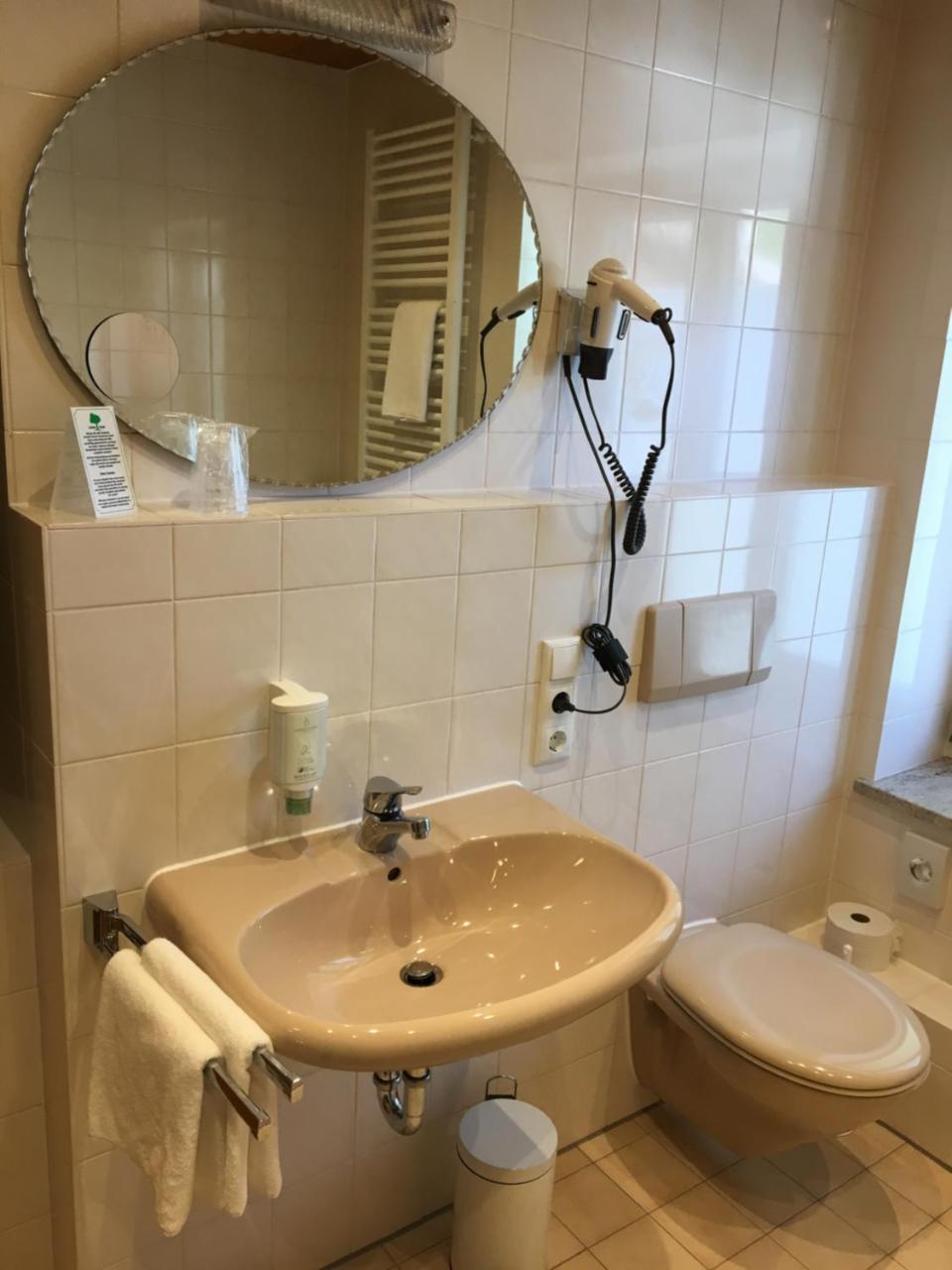 Hotel Im Sonnental Jachenau Buitenkant foto